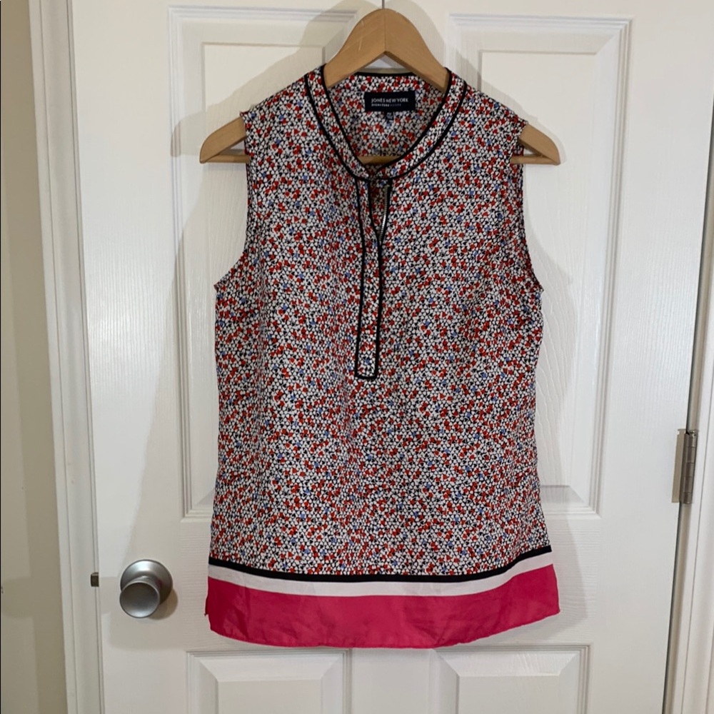 Jones New York Black and White Sleeveless Blouse with Mandarin Collar